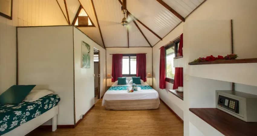 Air-conditioned Garden Bungalow - image