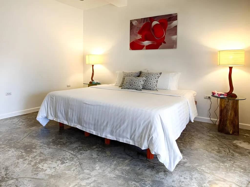 2 Bedroom Deluxe Ocean View Luxury Penthouse - image