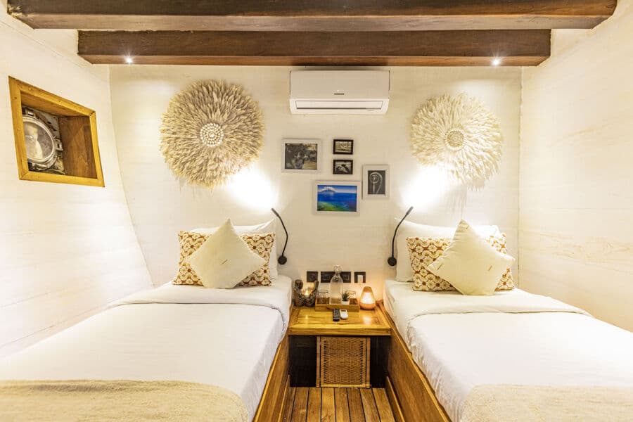 Standard Twin Lower Deck - image