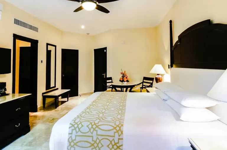 Deluxe Double - image Deluxe Double - image