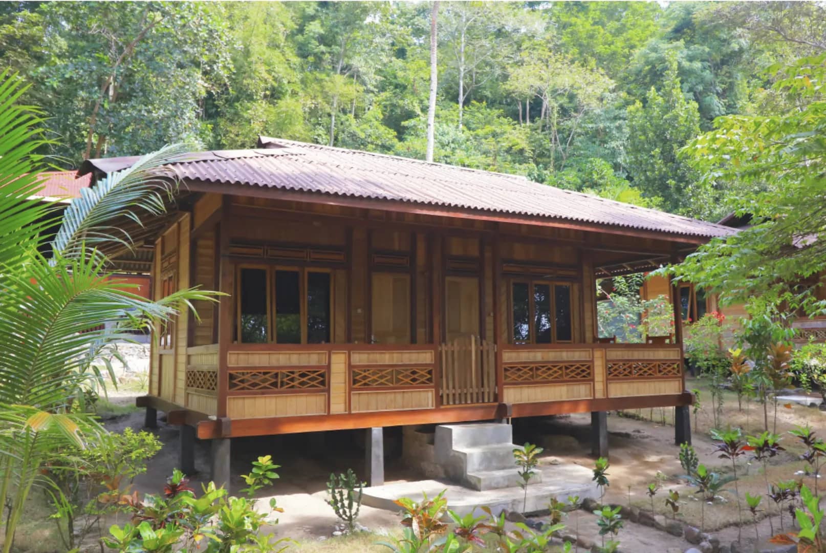 Family/Budget - image Family/Budget - image