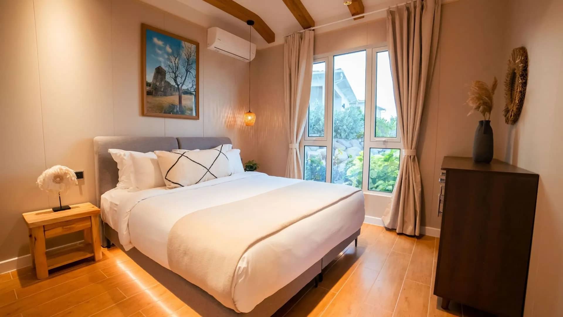 Two Bedroom Cottage - image Two Bedroom Cottage - image