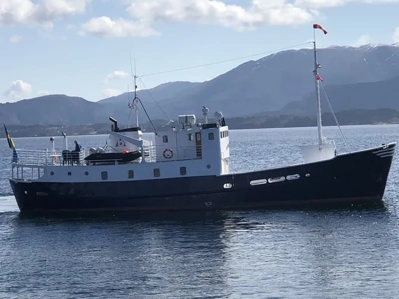 No alternative text provided No alternative text provided