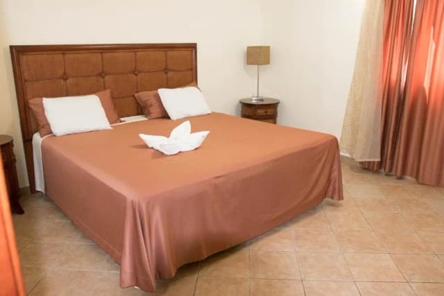 West Bay Colonial Suites West Bay Colonial Suites