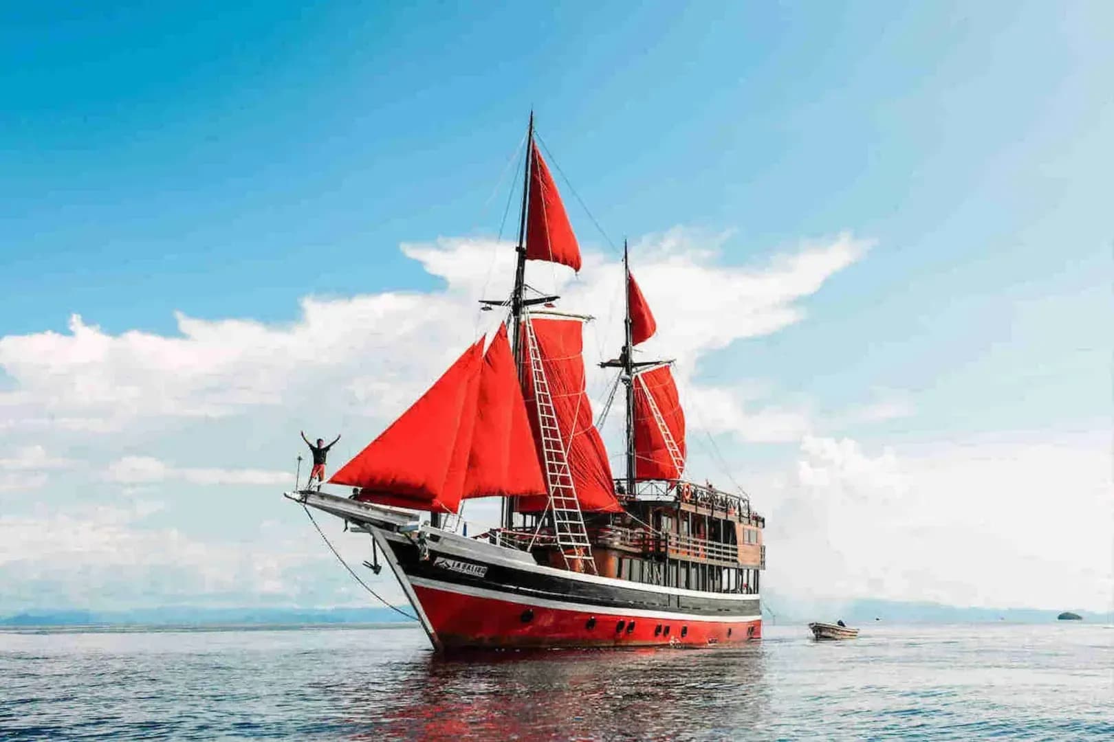 Carousel - image Carousel - image