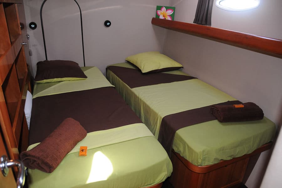 Twin Lower Deck - image Twin Lower Deck - image