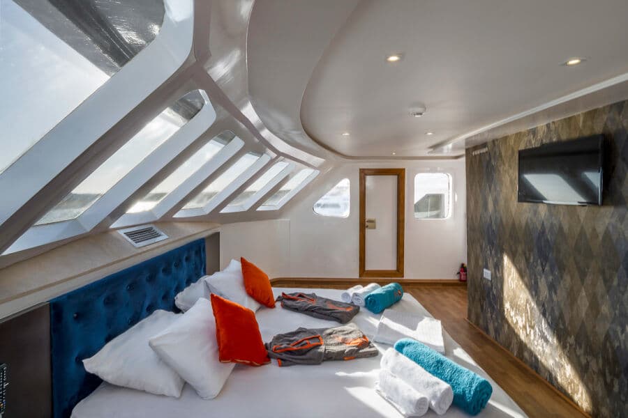 Junior Suite Upper Deck - image Junior Suite Upper Deck - image